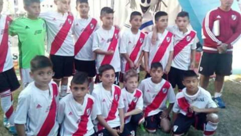 Chicos de Recreo en el 15° Torneo Internacional de Fútbol en Santa Fe