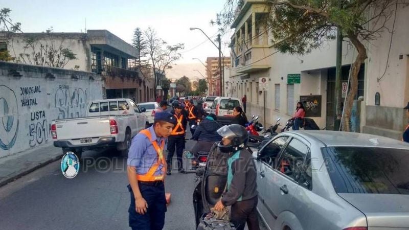 Secuestraron 17 motos, dos demorados y tres arrestados en control