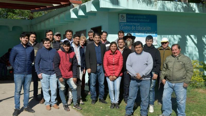 Buscan acompañar a los productores paclinenses