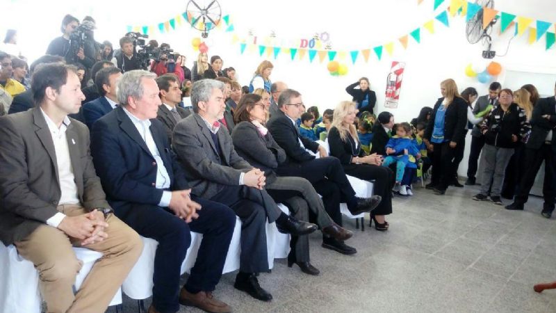 Lucía inauguró el nuevo edificio de Jardín de Infantes Nuclearizado N°7