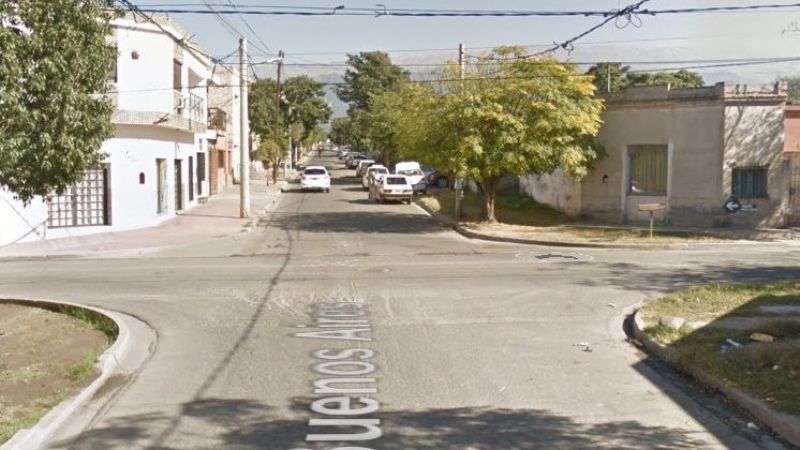 Chocaron camioneta y colectivo