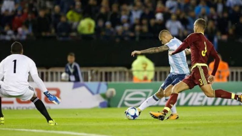 Argentina empató con Venezuela y sigue complicada