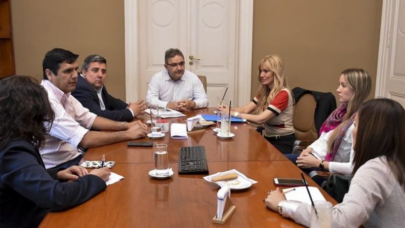 Acciones con la Agencia Nacional de Seguridad Vial para reducir los siniestros