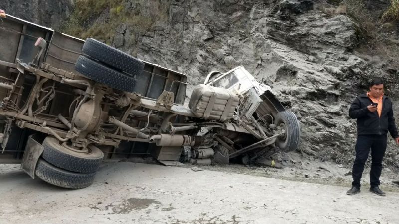 Otro vuelco de un camión, esta vez en El Totoral