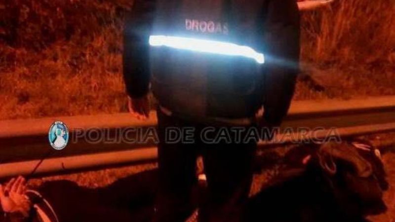 Incautan marihuana, un arma de fuego y detienen a cinco personas