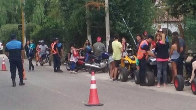 Aplicarán sanciones severas para menores que manejen