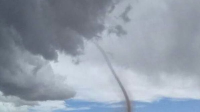 ¿Tornado en Laguna Blanca?