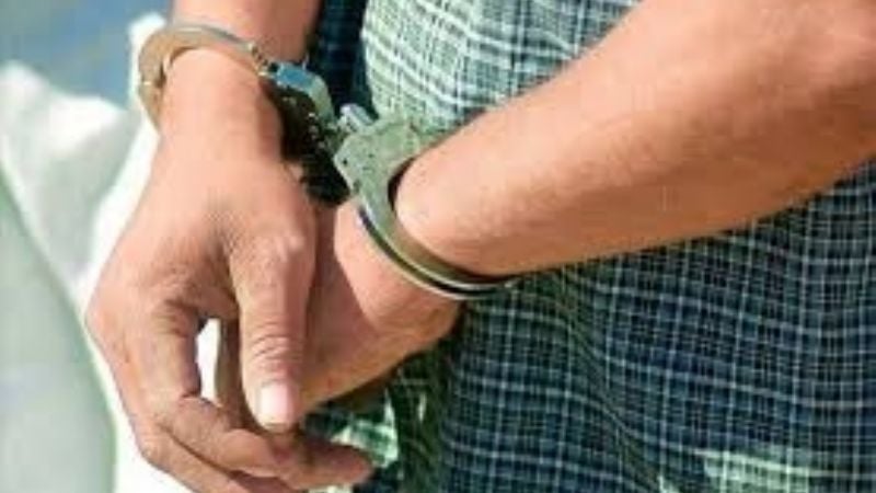 Vecinos impidieron un arrebato y la policía atrapó al ladrón frustrado