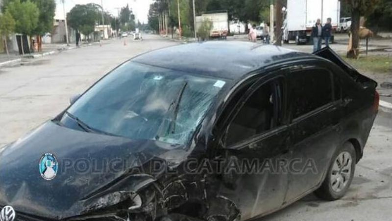 Automovilista chocó contra un árbol en Santa María