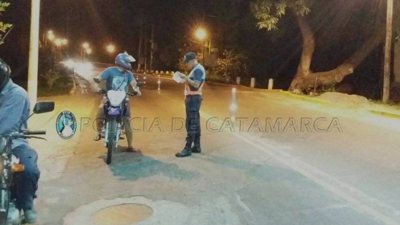 Secuestran 15 vehículos en controles en puestos camineros