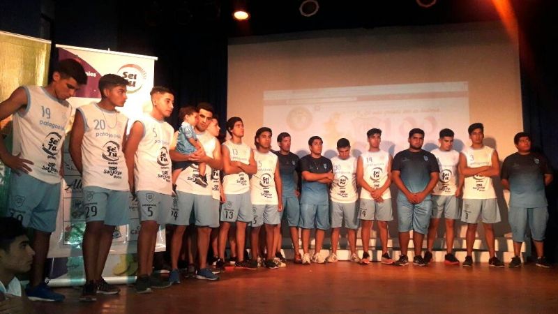 Federal C: Unión Sportiva presentó nueva indumentaria