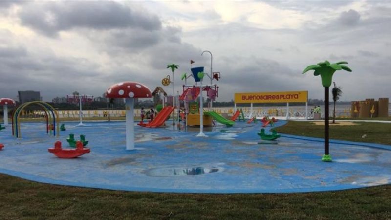 La falsa pileta de Larreta costó $ 39 millones pero ya se despintó