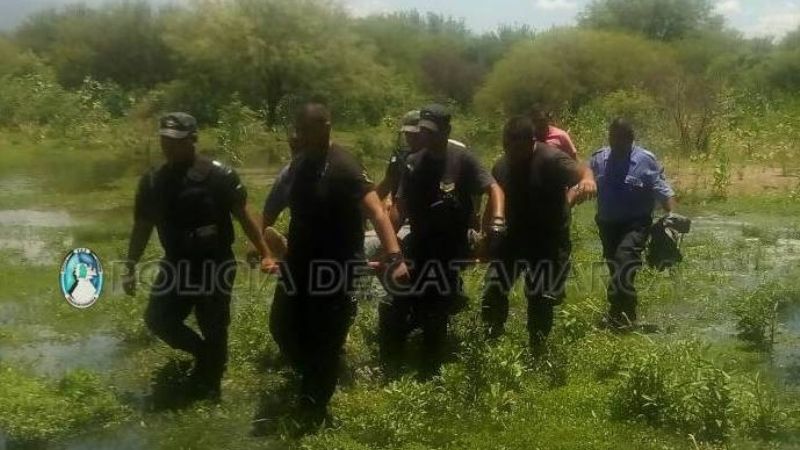 Policías le salvaron la vida a un hombre en Valle Viejo