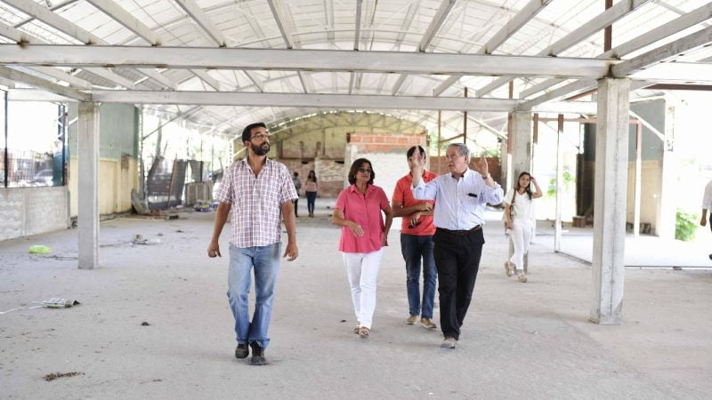 Lucía recorrió las obras del ISAC y de la Manzana del Turismo