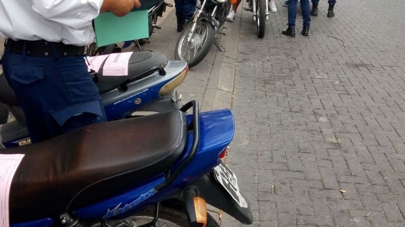 Retienen 14 vehículos en el Centro