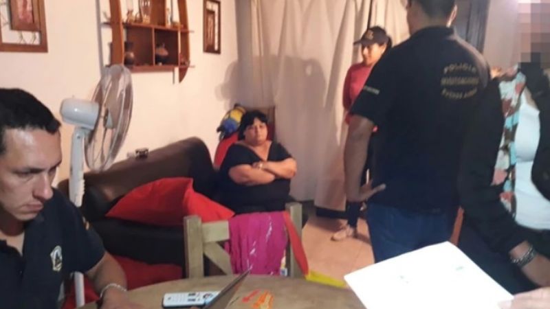 Detuvieron a una mujer que prostituía a su hija y a su sobrina de 15 años