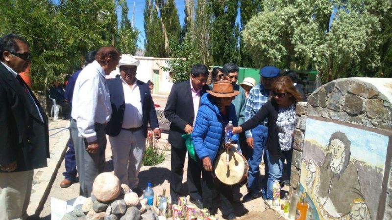 El senador Carrizo participó de las festividades de la Virgen de la Peña