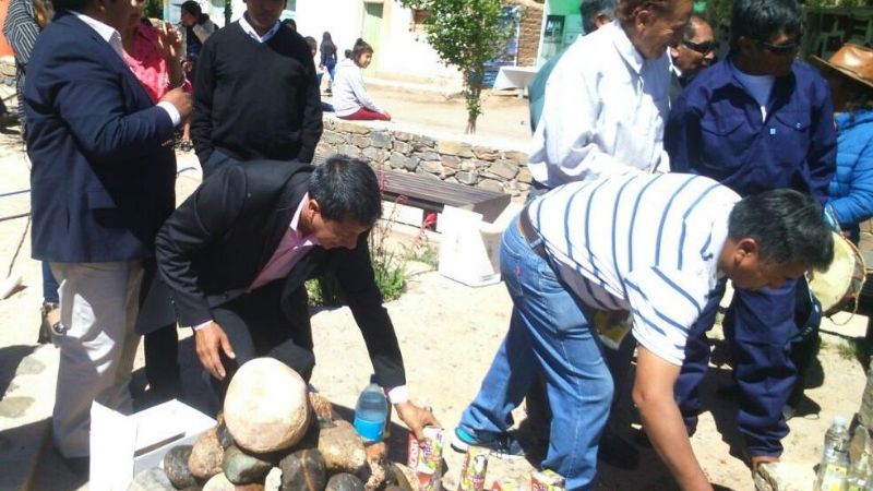 El senador Carrizo participó de las festividades de la Virgen de la Peña