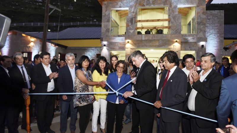 Lucía inauguró el Centro Cívico en Aconquija
