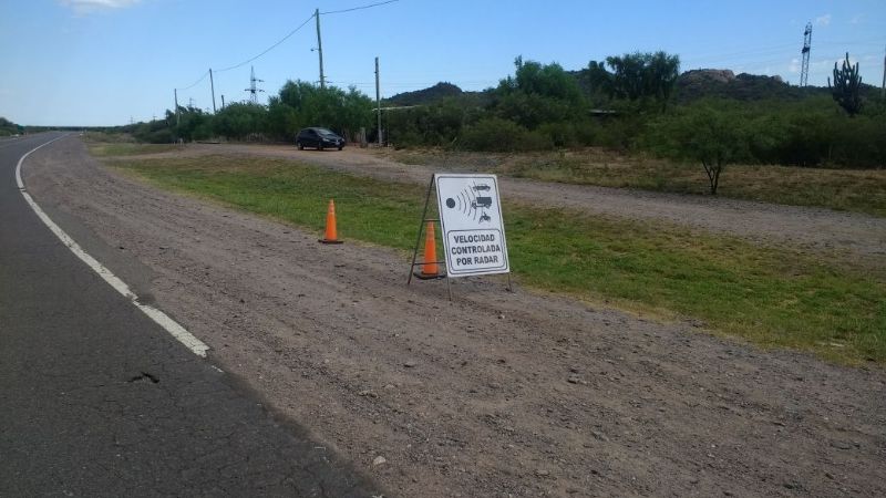 Vialidad Nacional retiró carteles "antirreglamentarios" en Casa de Piedra