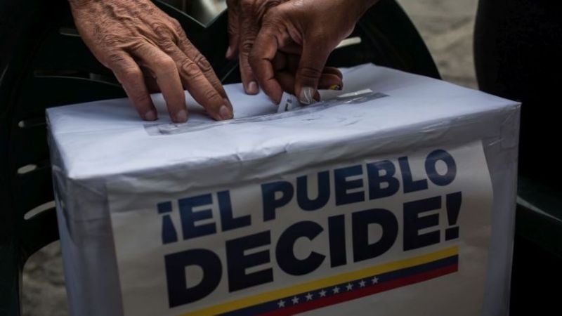 Venezuela convocará a elecciones presidenciales antes del 30 de abril