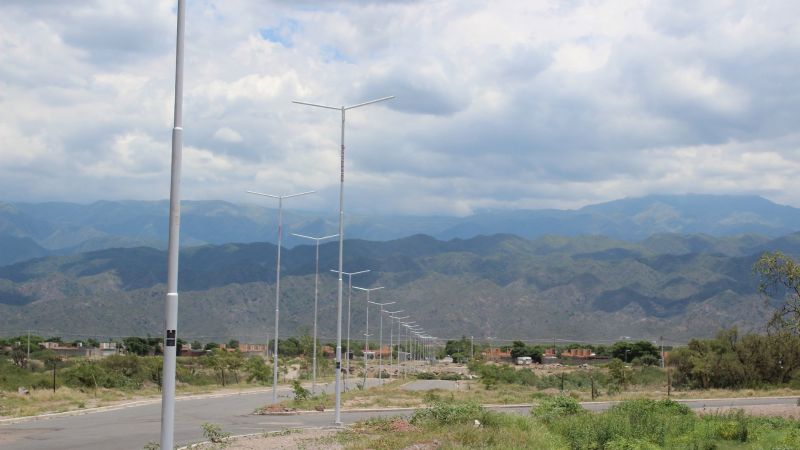 Se inició la obra de iluminación de la Quebrada de Moreira