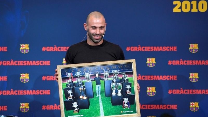 Con todos los honores, Mascherano dejó al Barecelona