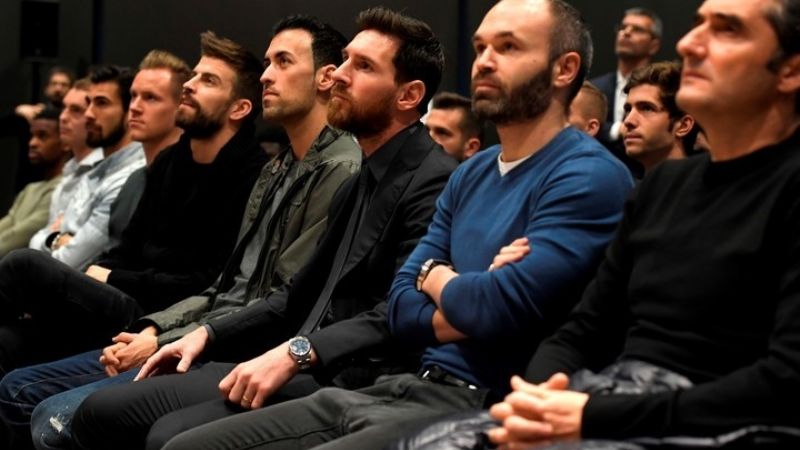 Con todos los honores, Mascherano dejó al Barecelona