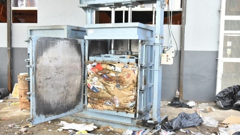 El ministro Bergman llega a la provincia para inaugurar la planta de tratamiento