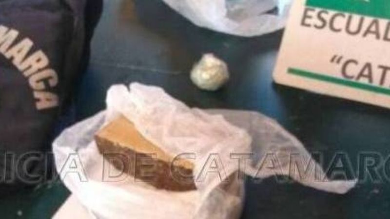 Detienen a cordobés que llevaba droga para vender en Andalgalá