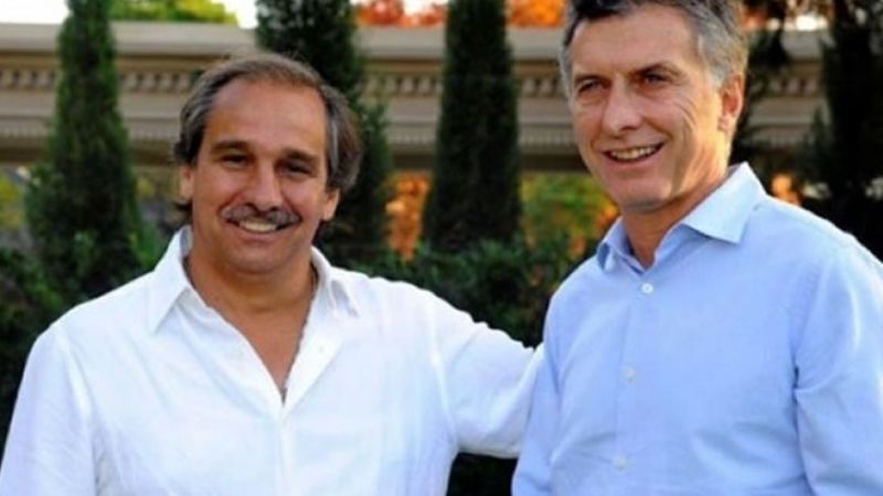 Macri pide inversiones y sus amigos venden empresas