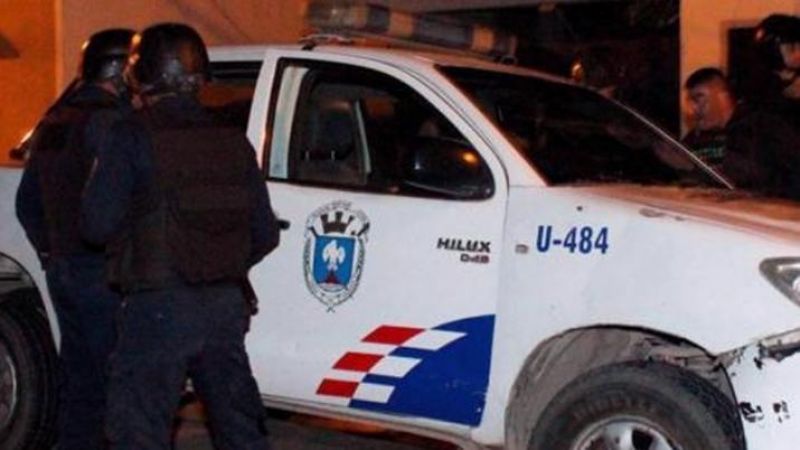 Escapan con un botín de un millón y medio de pesos de una joyería