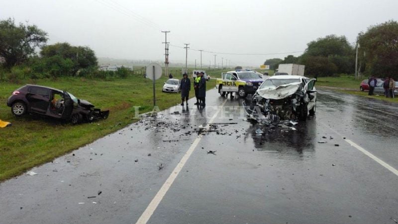 Un choque frontal en la ruta 307 dejó tres muertos
