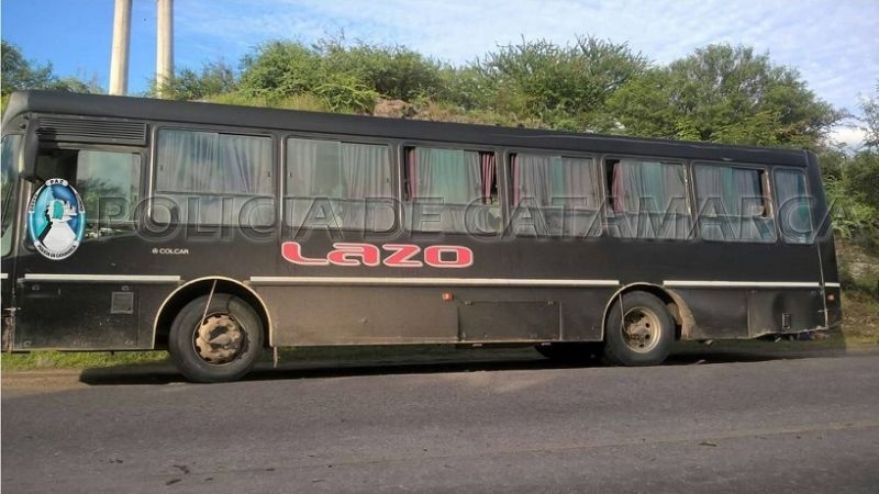 Otro colectivo demorado por llevar 15 pasajeros parados