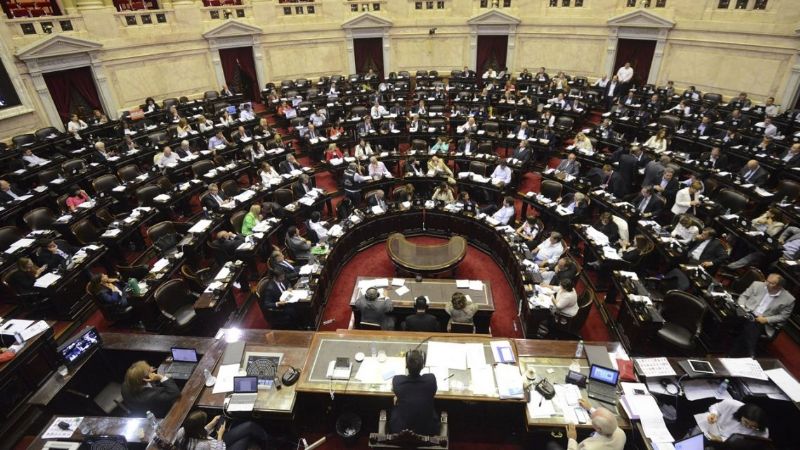 El 30% de los empleados de Diputados no terminó la secundaria
