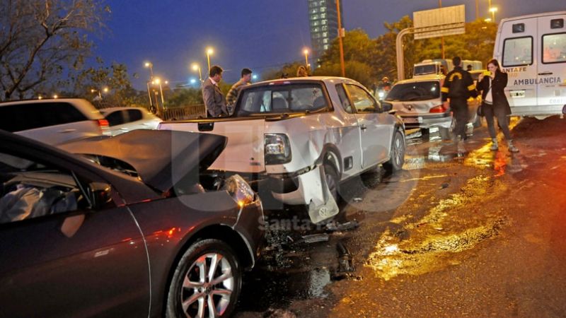 Colisión en cadena en la Avenida Acosta Villafañez