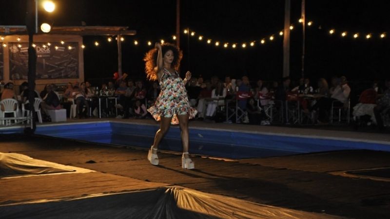 Kate Rodríguez desfiló anoche en El Rodeo