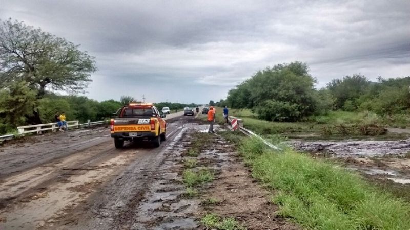 Defensa Civil monitorea ríos de Capayán