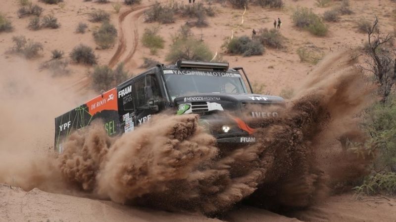 El “Coyote”  Villagra terminó 21ro., en camiones