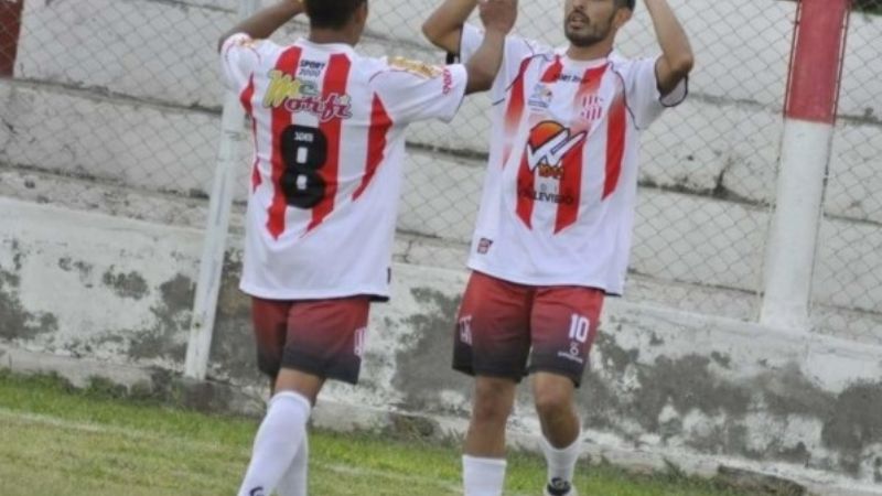 Villa Cubas aprobó el primer ensayo ante Las Pirquitas