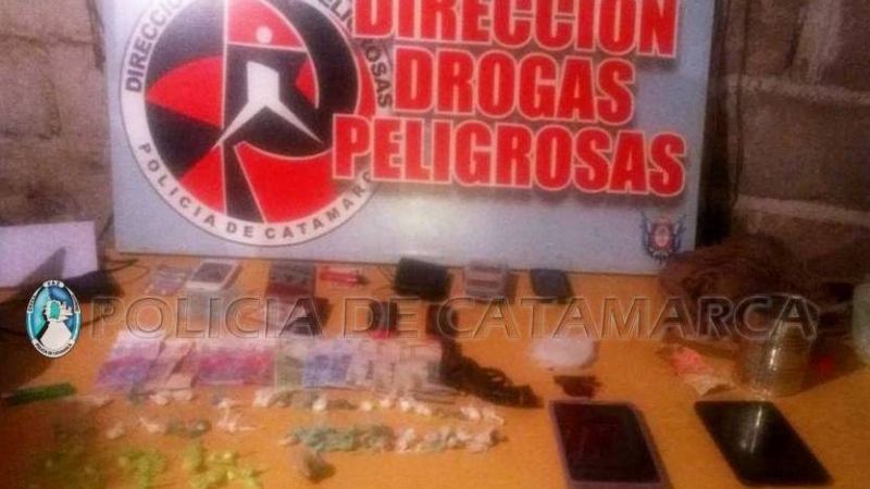 Desbaratan un punto de venta de drogas en Valle Viejo