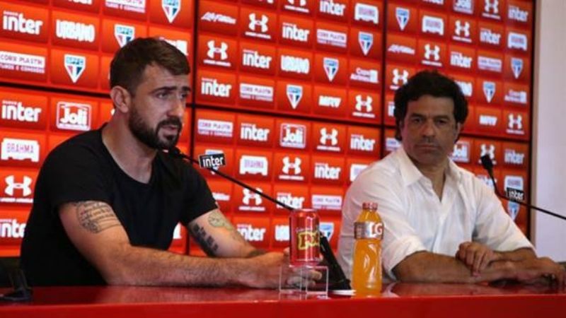 Pratto  viene a River porque  "mi hija me necesita”