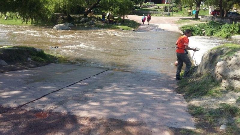 Ambato: incrementan inspecciones por la crecida del Río del Valle