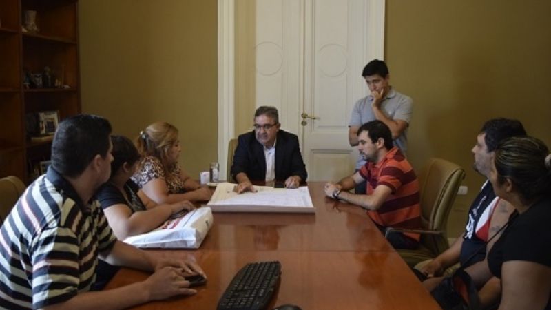 Inician trabajos de remodelación en la plaza Virgen del Valle