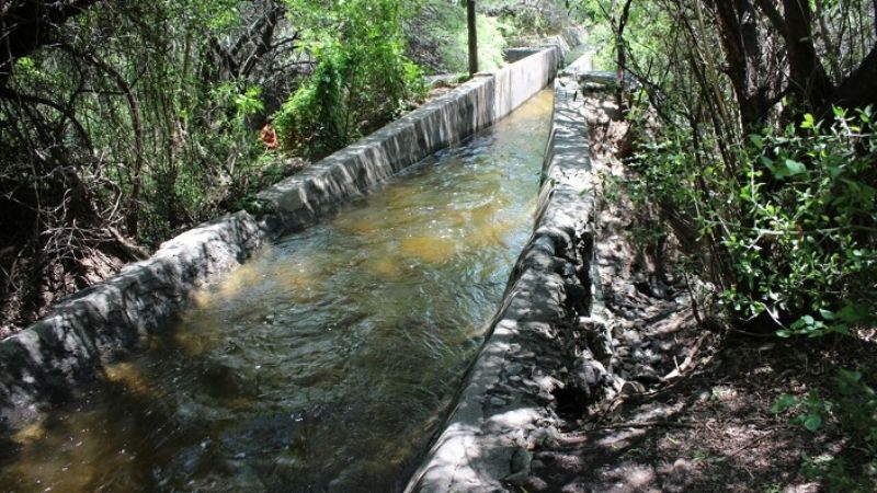Reparan canal que abastece de agua al dique El Jumeal