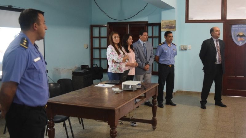 Trabajo articulado con la Policía sobre discapacidad