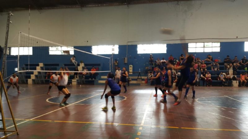 Se completó la 8va. fecha de la Liga Regional de Voley