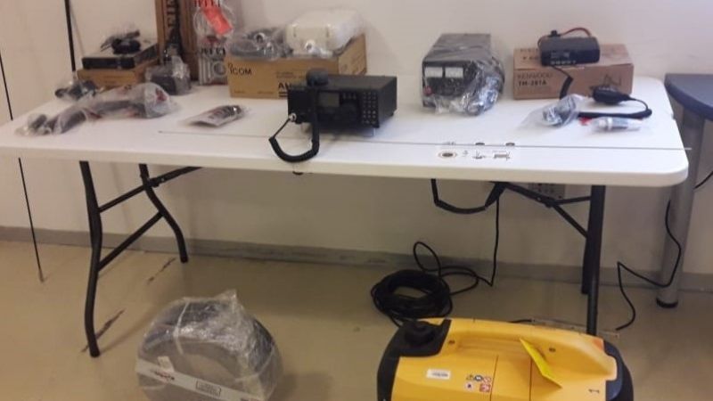 Defensa Civil recibió nuevos equipos de radio comunicación