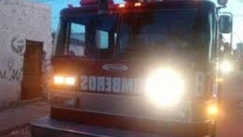 Incendio en una despensa del sur de la Capital