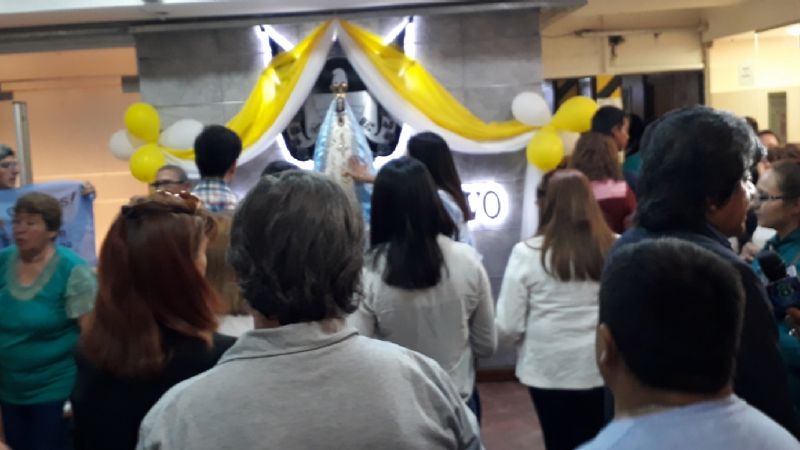 La Virgen inició su recorrido por las instituciones en la Legislatura